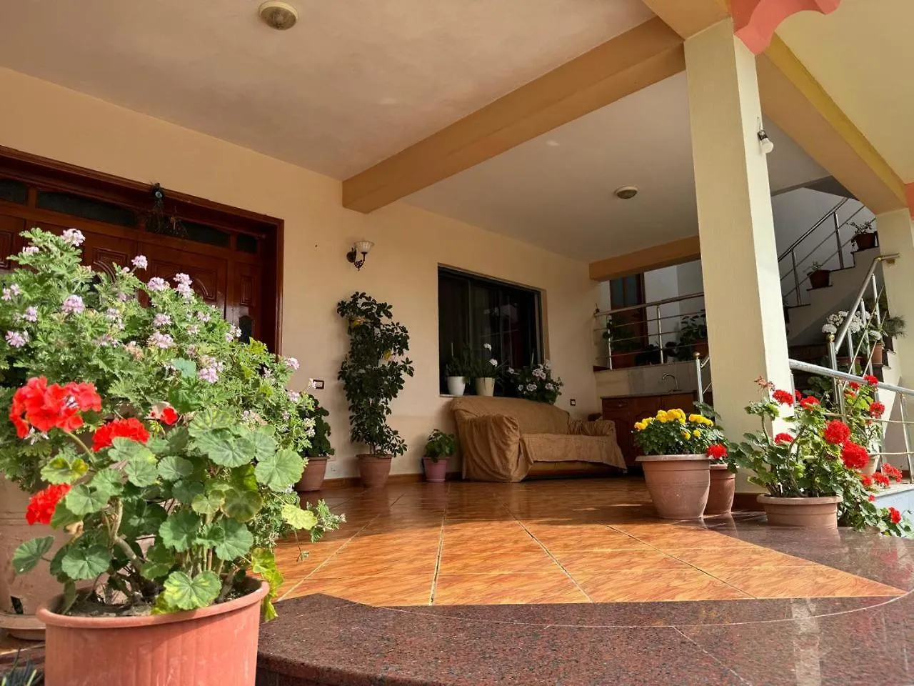 Guest House-Vila Ameli Durres Albania